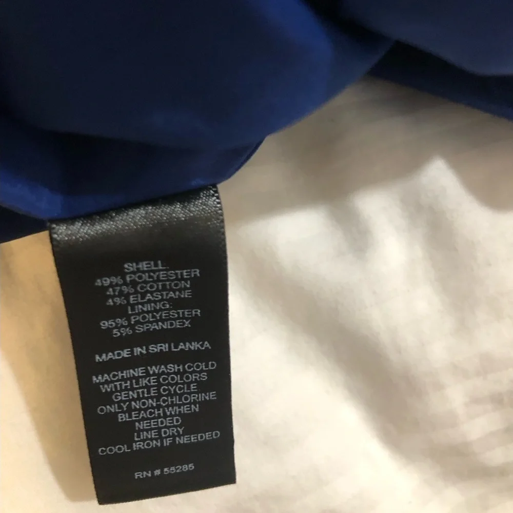 Express pin skirt size 4